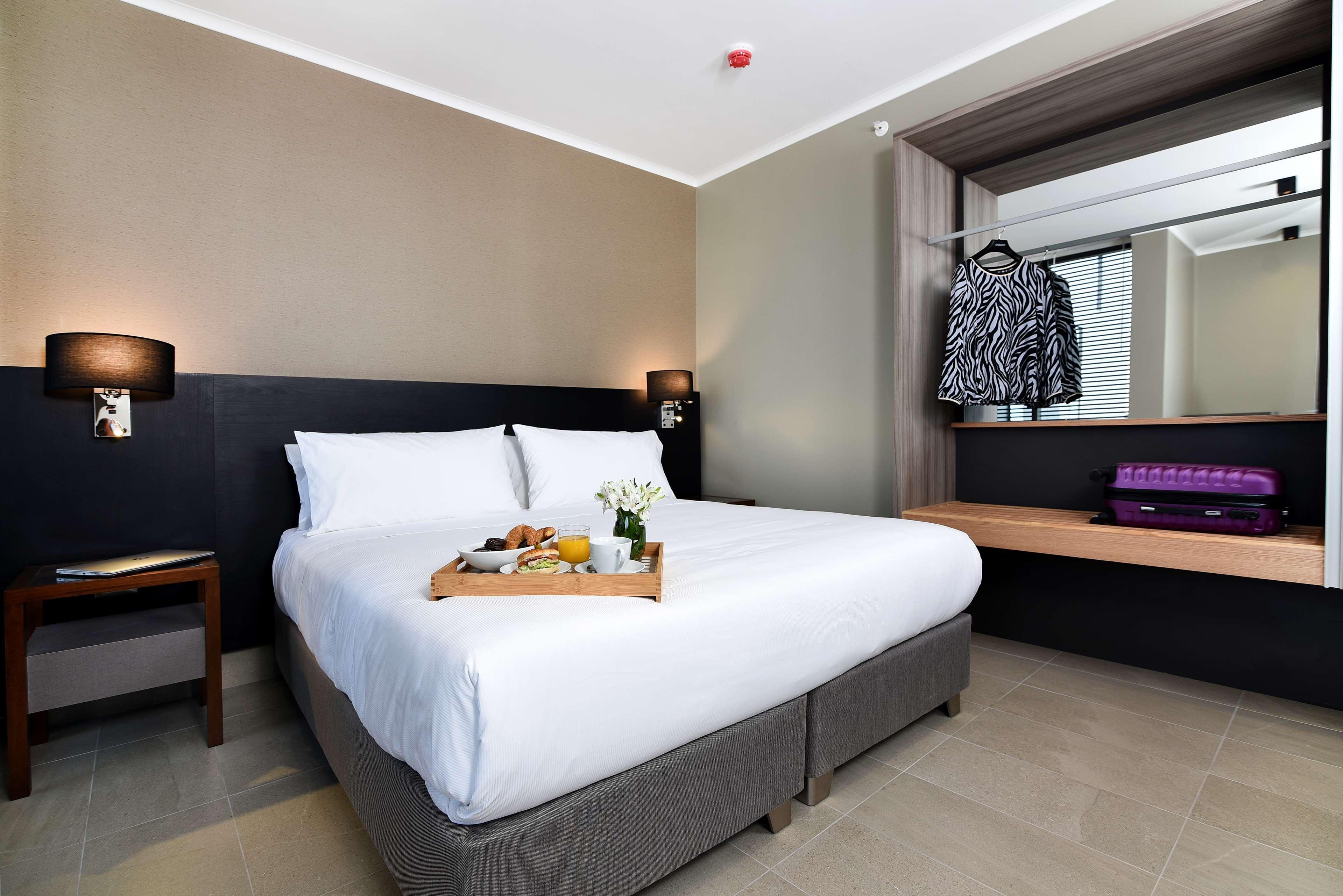 เบสต์ เวสเทิร์น เฟร์รัต Hotel เตมูโก ภายนอก รูปภาพ