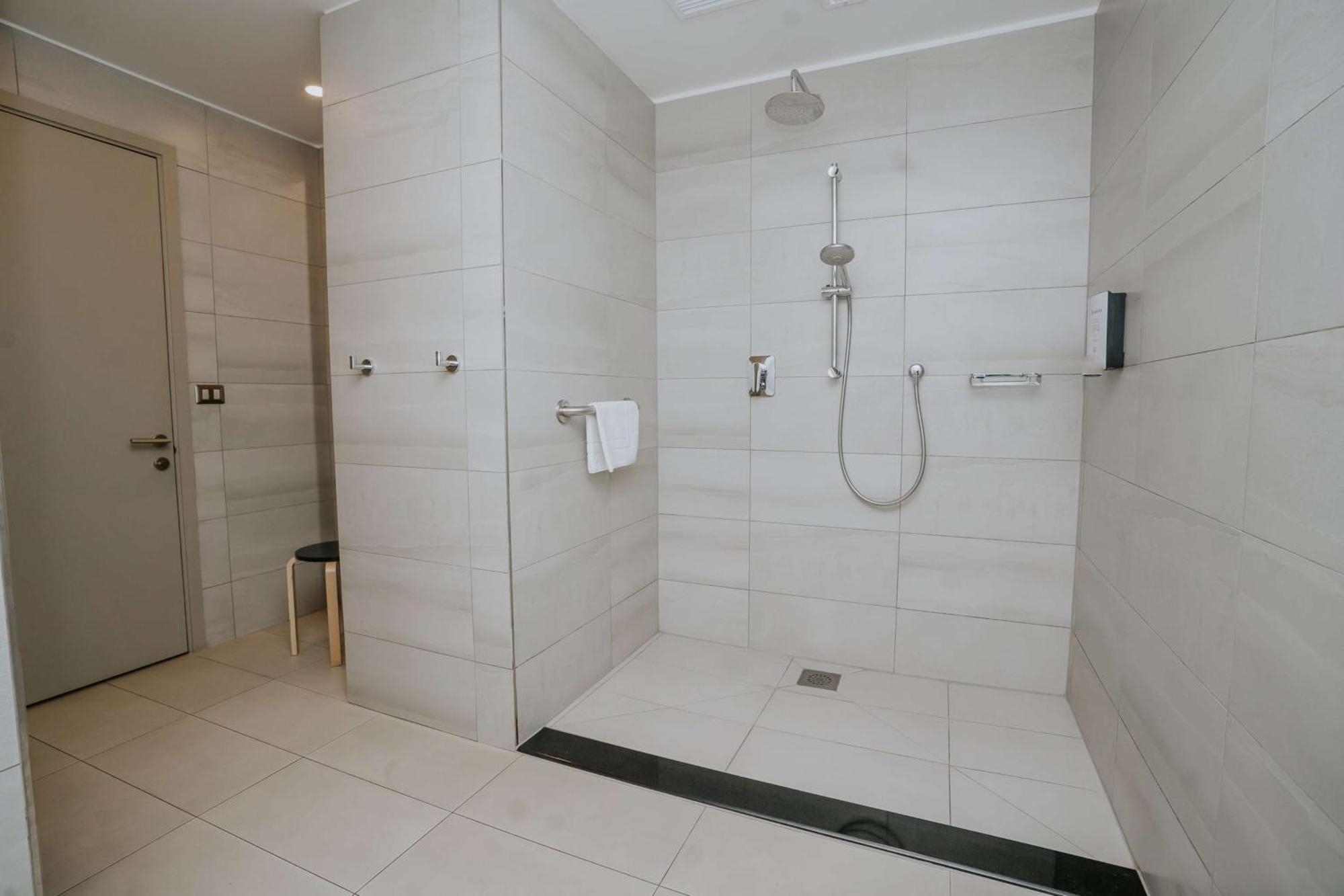 เบสต์ เวสเทิร์น เฟร์รัต Hotel เตมูโก ภายนอก รูปภาพ